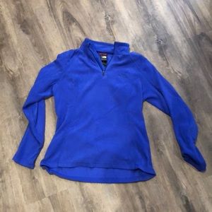Small blue long sleeve fleece